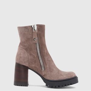Aquatalia Taupe Suede Chunky Heel Ankle Booties